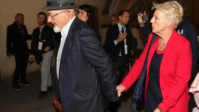 'Fatto non costituisce reato'. Pena ridotta a 're degli outlet' 'Fatto non costituisce reato'. Pena ridotta a 're degli outlet'