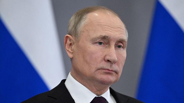 بوتين يحشد روسيا لدعم الجهد الحربي مع اقتراب معركة خيرسون الأوكرانية