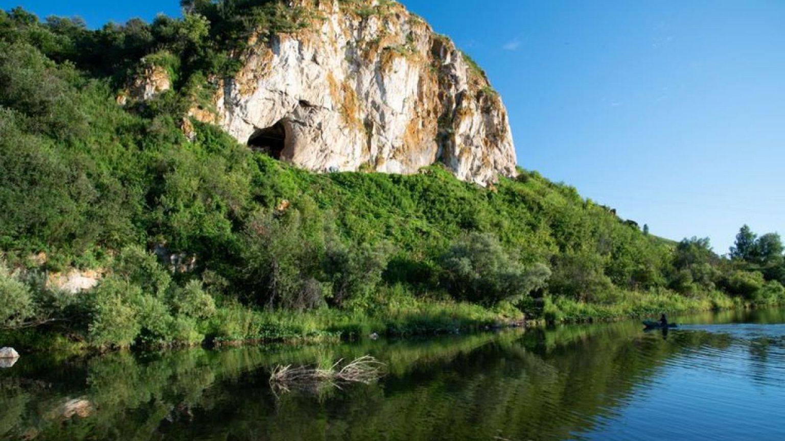 Genetic findings from Siberian caves give glimpse into Neanderthal life