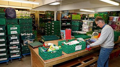 "Tsunami de necesidad": mayor red de bancos de alimentos británica hace llamado de emergencia "Tsunami de necesidad": mayor red de bancos de alimentos británica hace llamado de emergencia