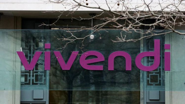 Canal Plus, de Vivendi, negocia comprar las filiales de cine y televisión de pago de Orange - fuente