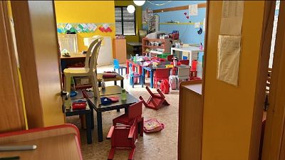 In Abruzzo, maestra ferita urtando armadio per difendere alunni