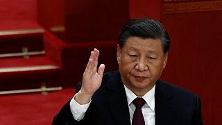 الرئيس الصيني شي جينبينغ أثناء إختتام المؤتمر الـ 20 للحزب الشيوعي الصيني.