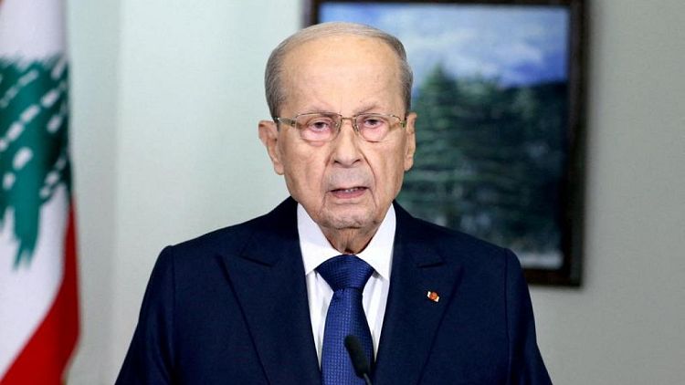 مقابلة- الرئيس اللبناني يحذر من "فوضى دستورية" بسبب عدم انتخاب خلف له