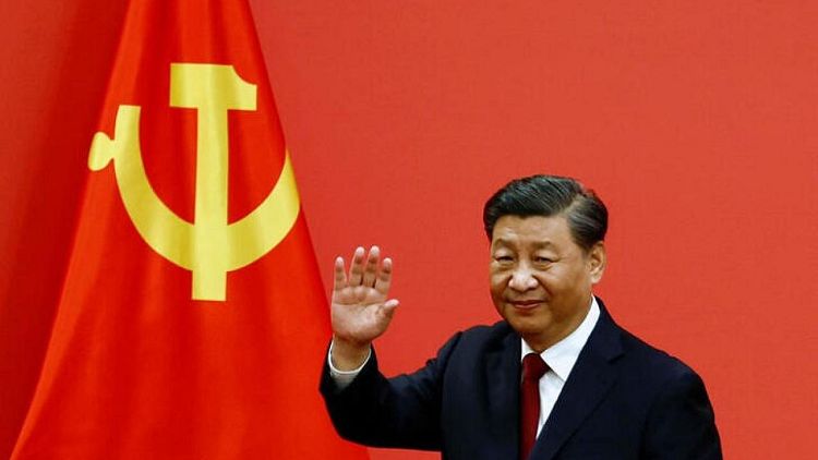 Xi consigue su tercer mandato y se llena de leales en la cúpula dirigente
