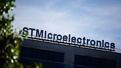 STMicroelectronics lifts fourth quarter sales