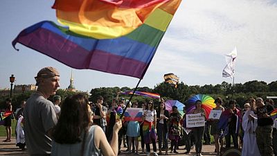Rusia amplía la prohibición de la 'propaganda LGBT' a todas las edades