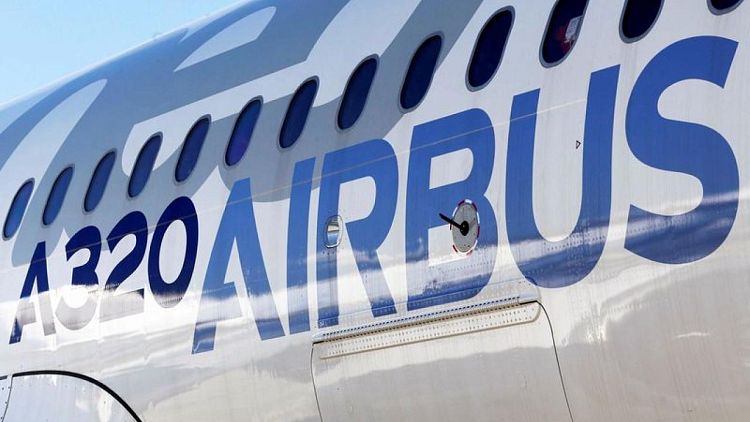 Airbus eleva su objetivo de flujo de caja por la fortaleza del dólar