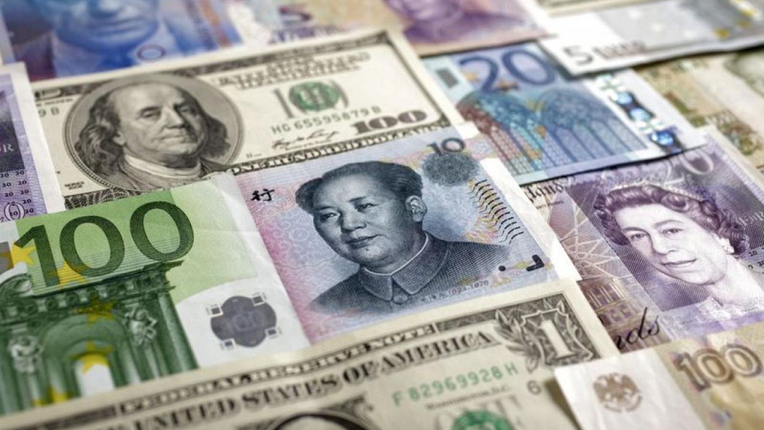 Global FX trading hits record $7.5 trln a day - BIS survey