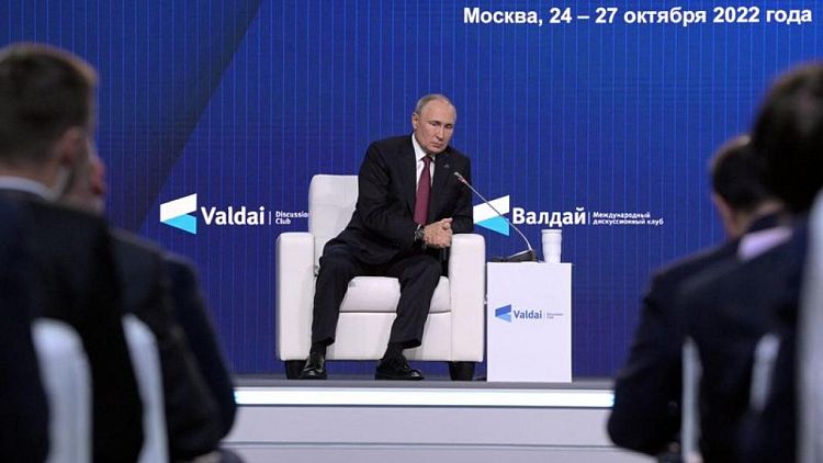 Putin says: I will think about whether or not to attend G20