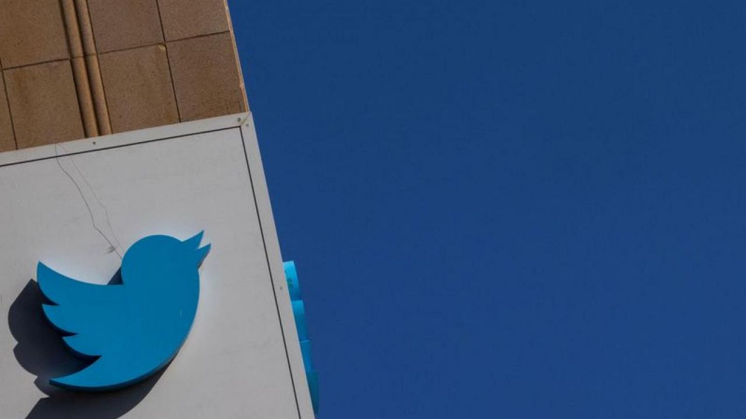 Twitter to lay off 25% of workforce in first round of job cuts - Washington Post