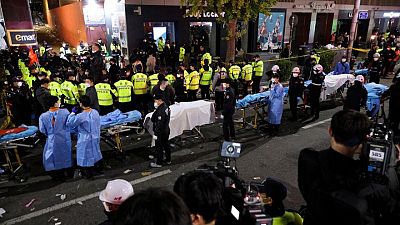 كوريا الجنوبية تعلن الحداد بعد مقتل 153 في تدافع باحتفالات الهالوين