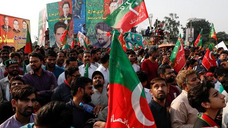 مقتل صحفية باكستانية دهستها مركبة رئيس الوزراء السابق خان