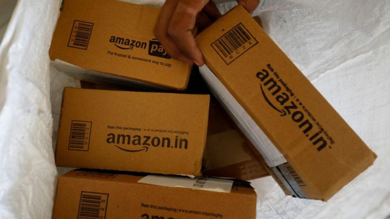 Amazon's cloud computing unit plans to invest 2.5 billion euros in Spain, to support 1,300 jobs
