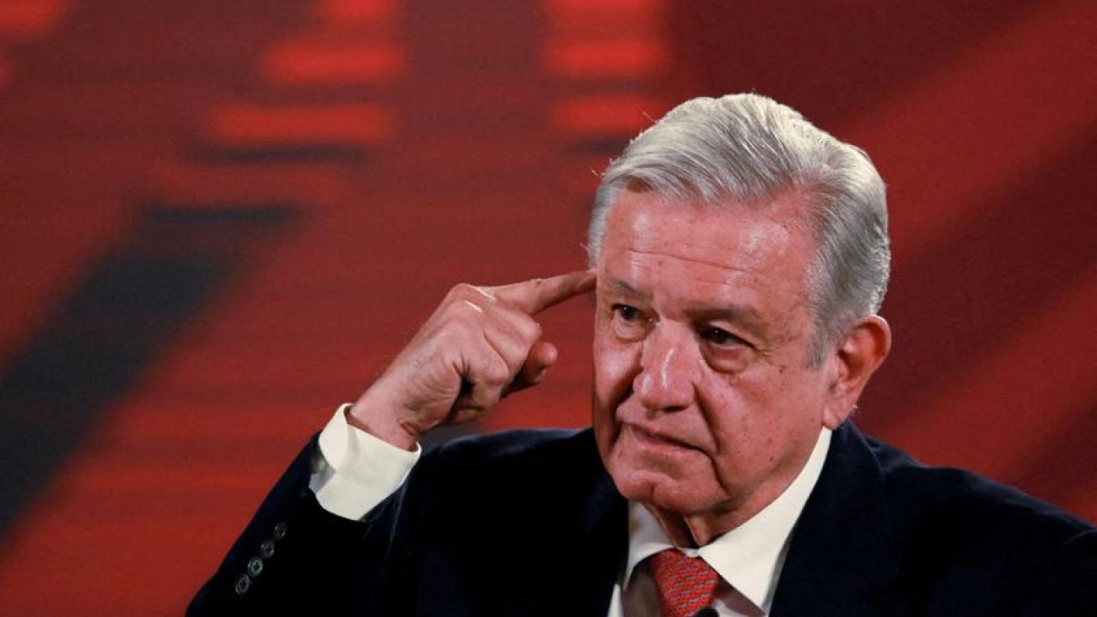 Mexican president urges Twitter to repair 'damage' done to Trump