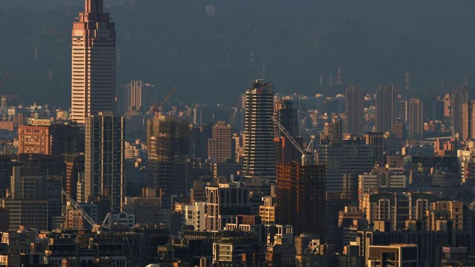 U.S. FCC commissioner visits Taiwan to discuss cybersecurity, telecoms