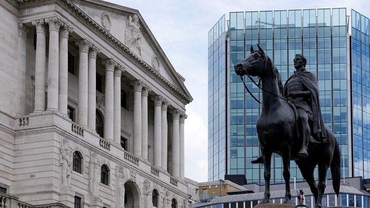 BoE sells 346 million stg of gilts in first unwinding of emergency intervention
