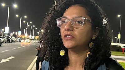 شقيقة الناشط المصري علاء عبد الفتاح تصل قمة المناخ وسط حملة لإطلاق سراحه