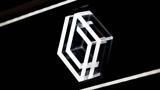 Renault y Geely cierran acuerdo para una empresa conjunta de combustión interna Renault y Geely cierran acuerdo para una empresa conjunta de combustión interna