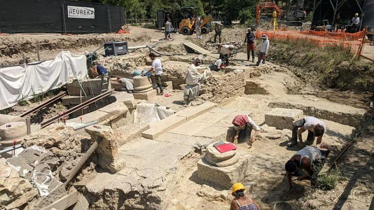'Exceptional' discovery as ancient bronze statues emerge in Tuscany