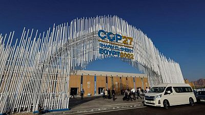 COP27: EAU y Egipto acuerdan construir uno de los parques eólicos más grandes del mundo