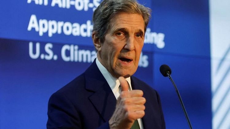 El aumento de la temperatura mundial aún puede limitarse a 1,5 grados Celsius: Kerry