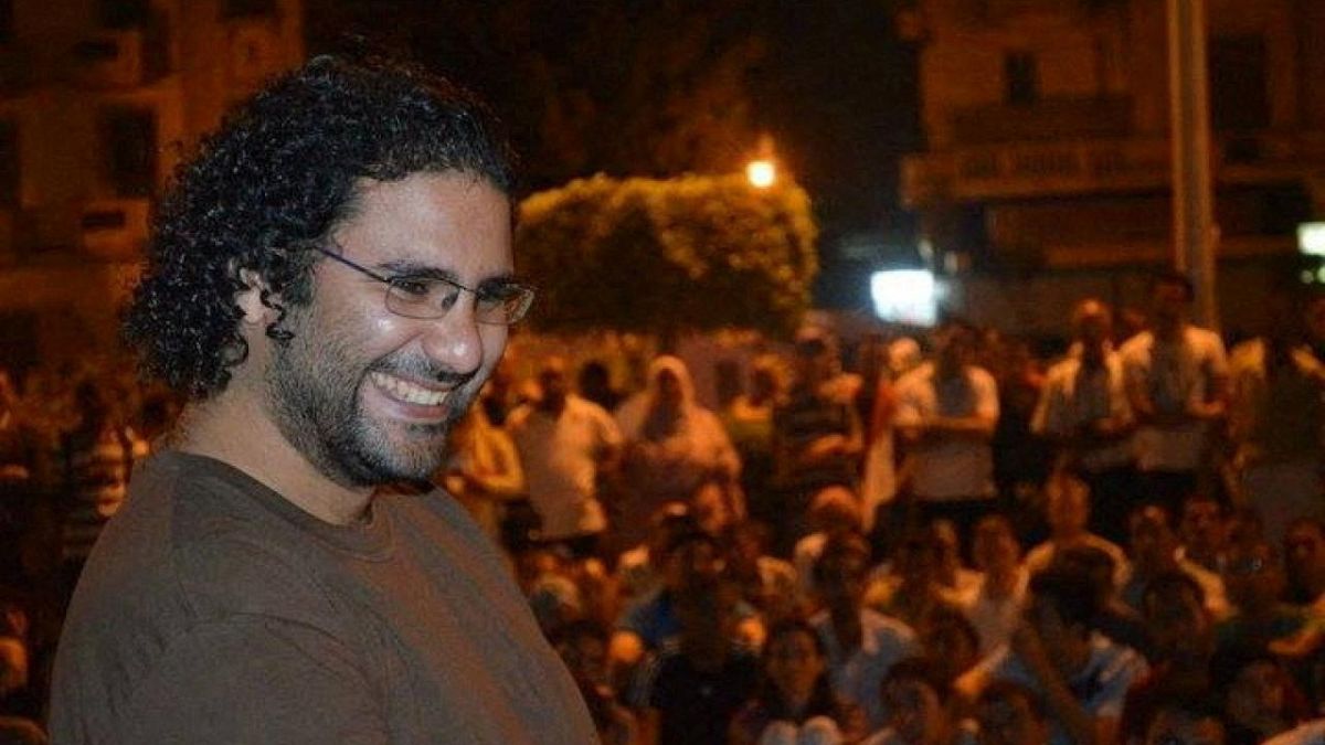  الناشط المصري البريطاني المضرب عن الطعام علاء عبد الفتاح.