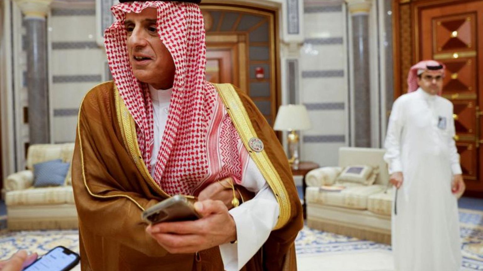 وزير: التجارة والأمن على جدول أعمال زيارة الرئيس الصيني للسعودية