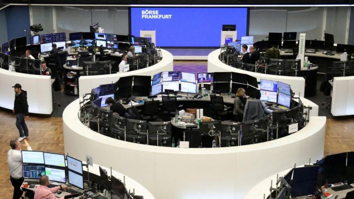 Tech, Commodity Stocks Help Europe's STOXX 600 Close Higher For Fourth ...