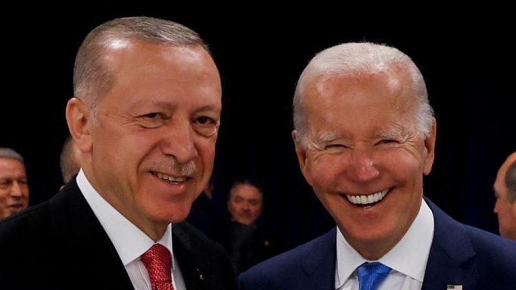 بايدن يلتقي مع أردوغان على هامش قمة مجموعة العشرين في بالي
