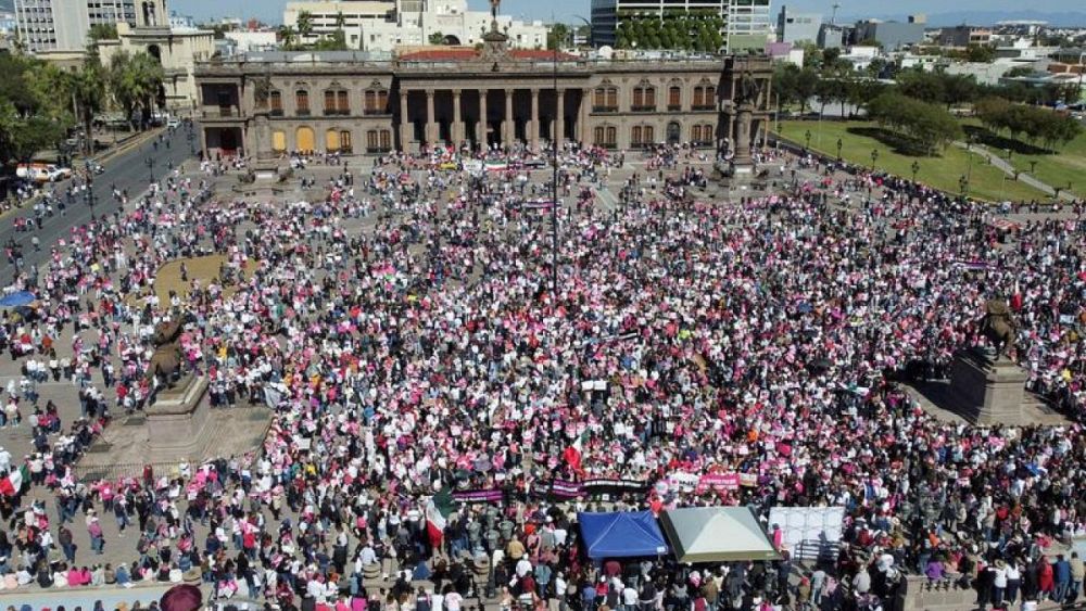 Prezydent Meksyku odrzuca masowe protesty przeciwko reformie wyborczej