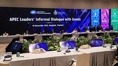 Un supuesto ensayo de misil balístico de Corea del Norte interrumpe la cumbre de la APEC Un supuesto ensayo de misil balístico de Corea del Norte interrumpe la cumbre de la APEC