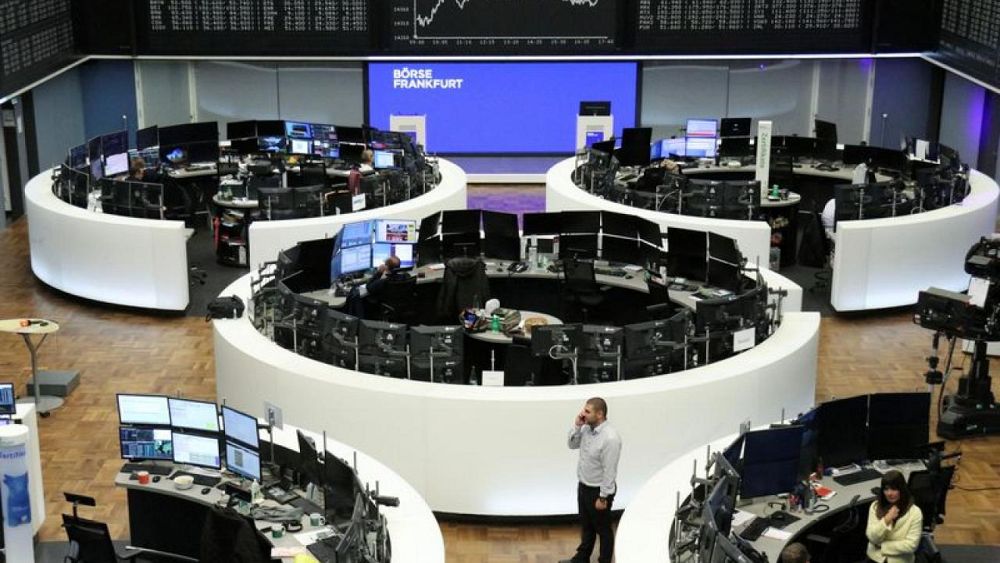 European stocks tumble on COVID worries in China