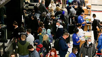 Consumidores EEUU impulsan vuelos por Día de Acción de Gracias al nivel más alto en 3 años