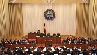 Extinguen incendio en el Parlamento de Kirguistán, sin víctimas -Interfax