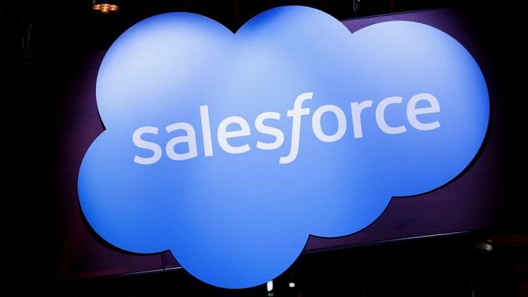 El inversor activista Elliott Management toma una participación en Salesforce: fuentes