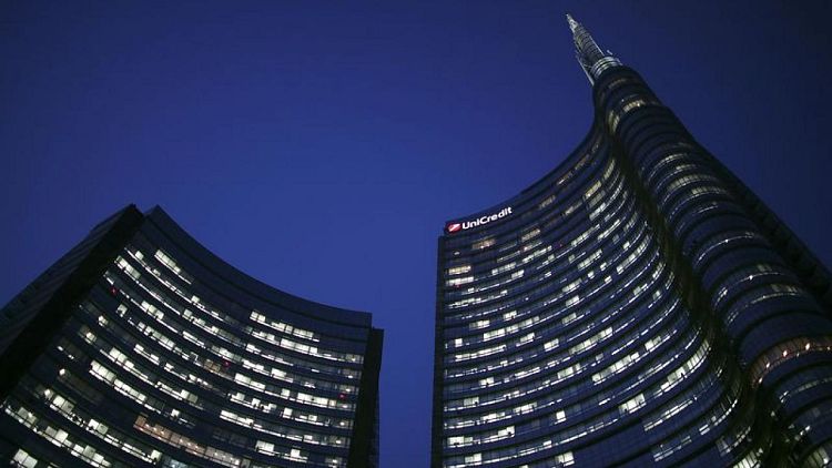UniCredit to pay bonus, replace 850 older branch staff in Italy