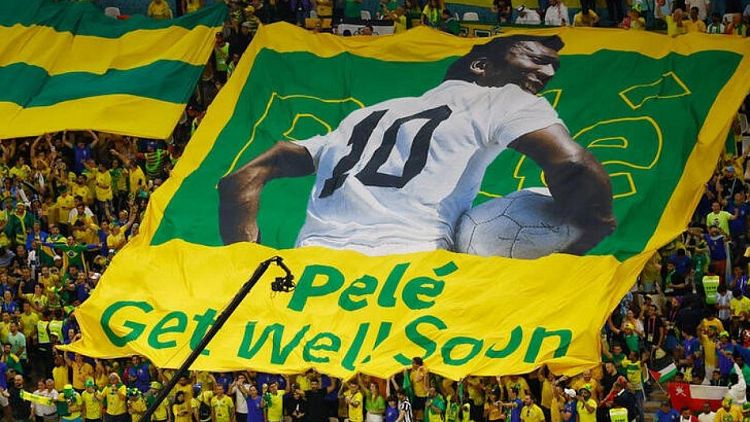 Pelé dejó de responder a la quimioterapia y está en cuidados paliativos, dice Folha de S.Paulo