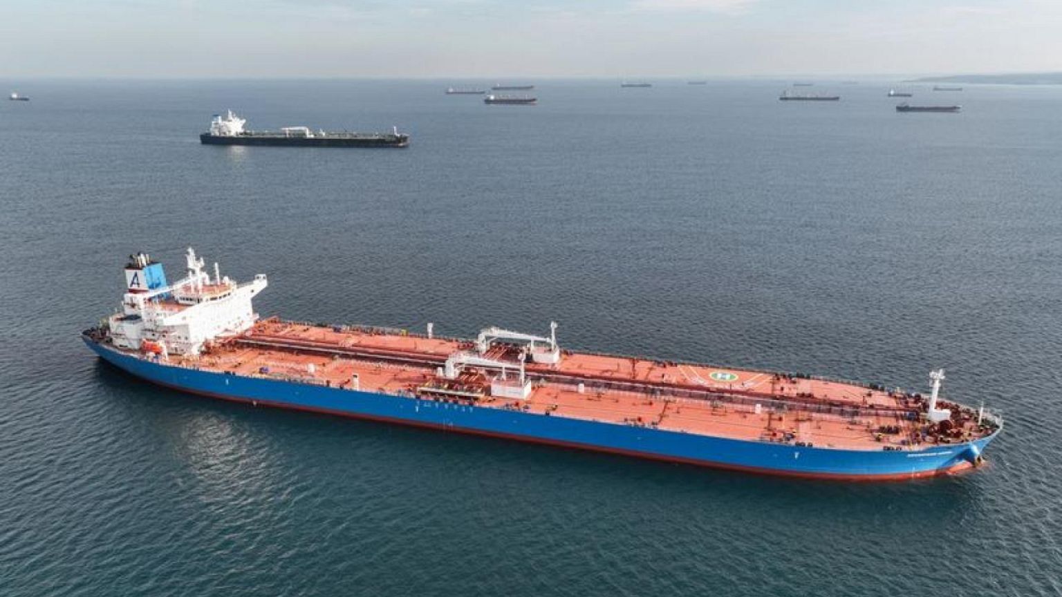 G7 oil price cap not to blame for Turkey tanker queues, EU says