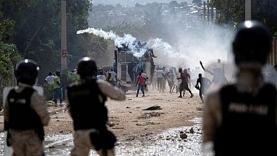 HAITI-PROTESTAS-ENCUESTA:Casi un 70% de los haitianos apoya usar fuerza internacional contra bandas, según encuesta