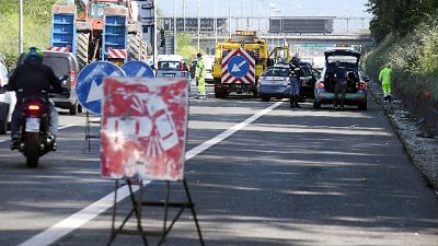 Messina illeso, scontro tra l'auto e la moto. Vittima un 34enne