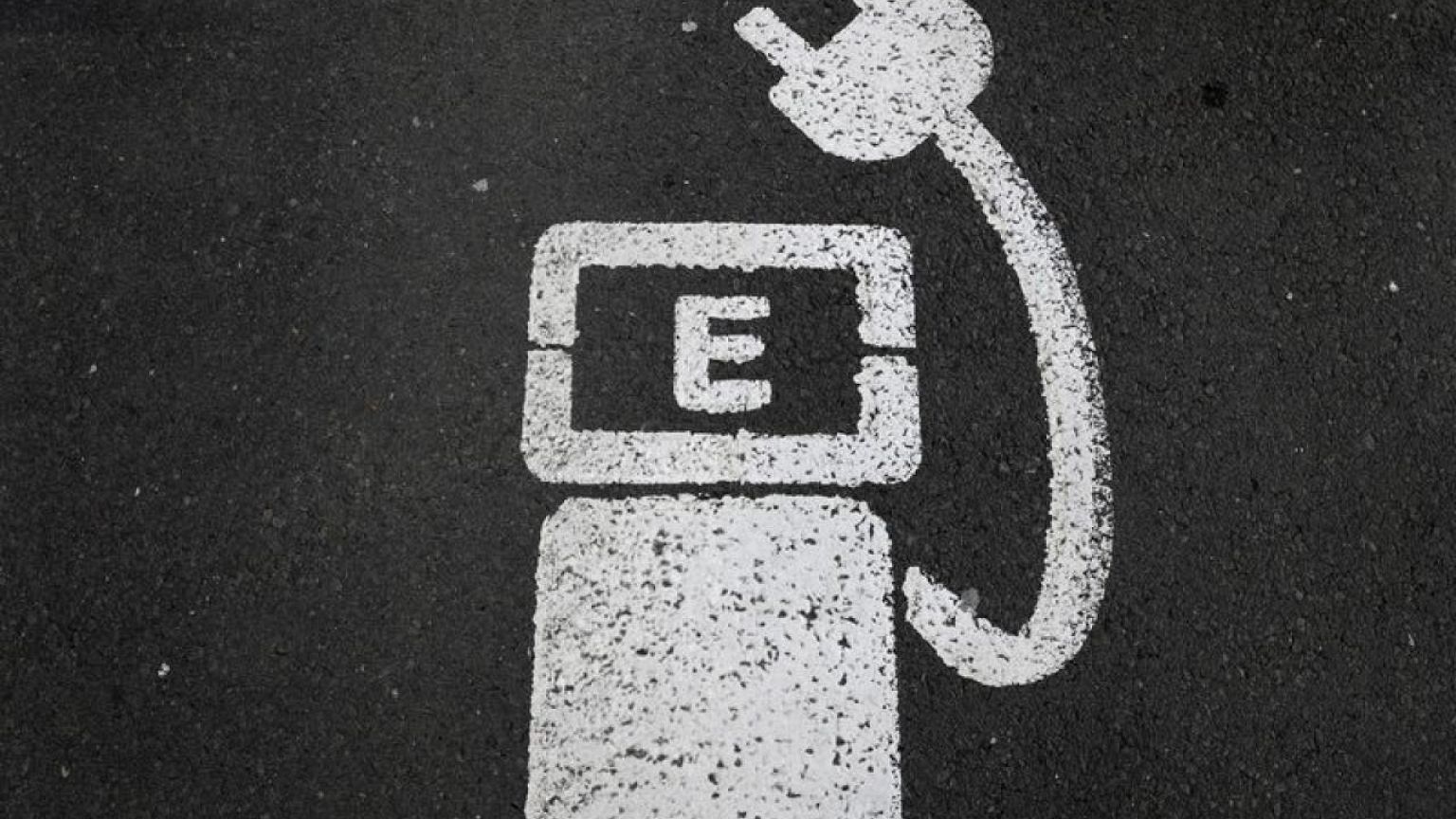 Indonesia to offer $5,000 subsidy on electric car sales
