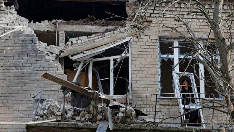 Jefe de DDHH de la ONU advierte de un "grave deterioro" en Ucrania si continúan los ataques