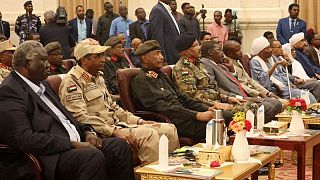 البرهان وأعضاء بالمجلس العسكري السوداني