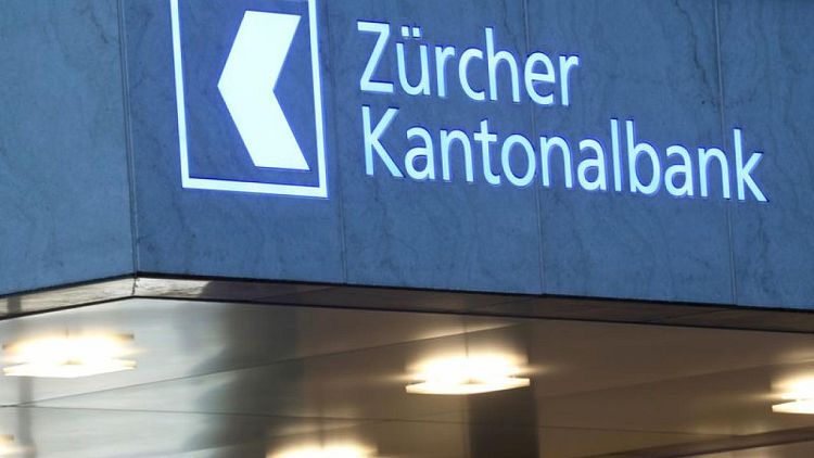 ZKB not poaching Credit Suisse clients - CEO in paper