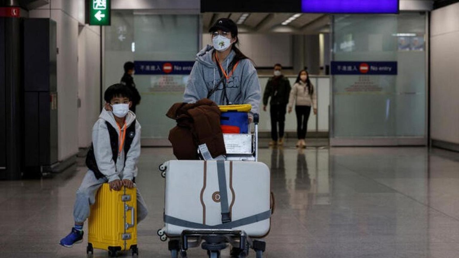 China eliminará la regla de cuarentena de COVID para viajeros entrantes el 8 de enero