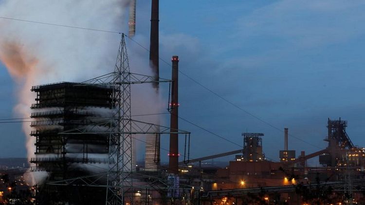Casi tres de cada cinco asociaciones industriales alemanas prevén un 2023 sombrío