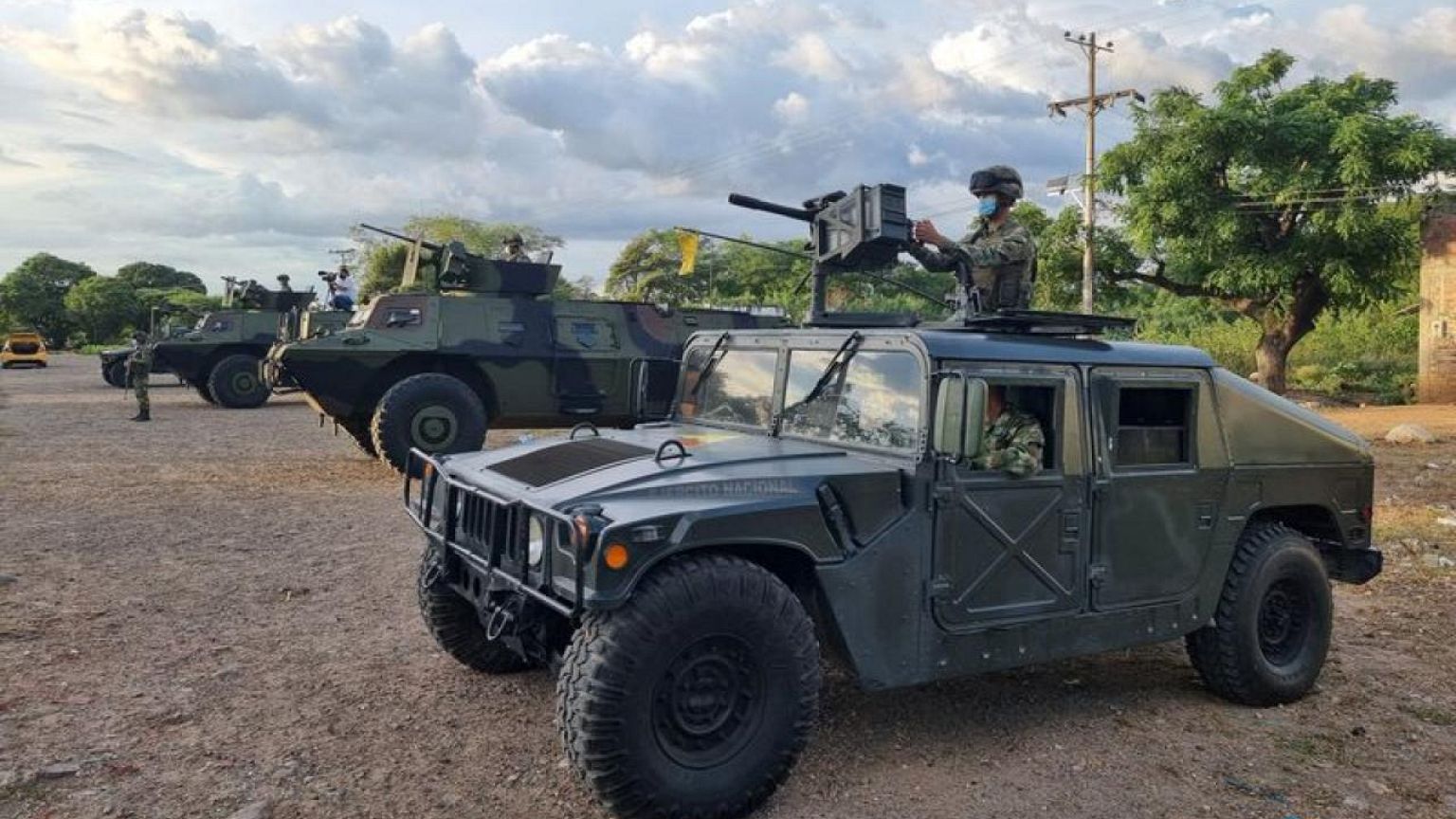 Colombia y Ecuador acuerdan implementar plan contra narcotráfico y crimen organizado su frontera