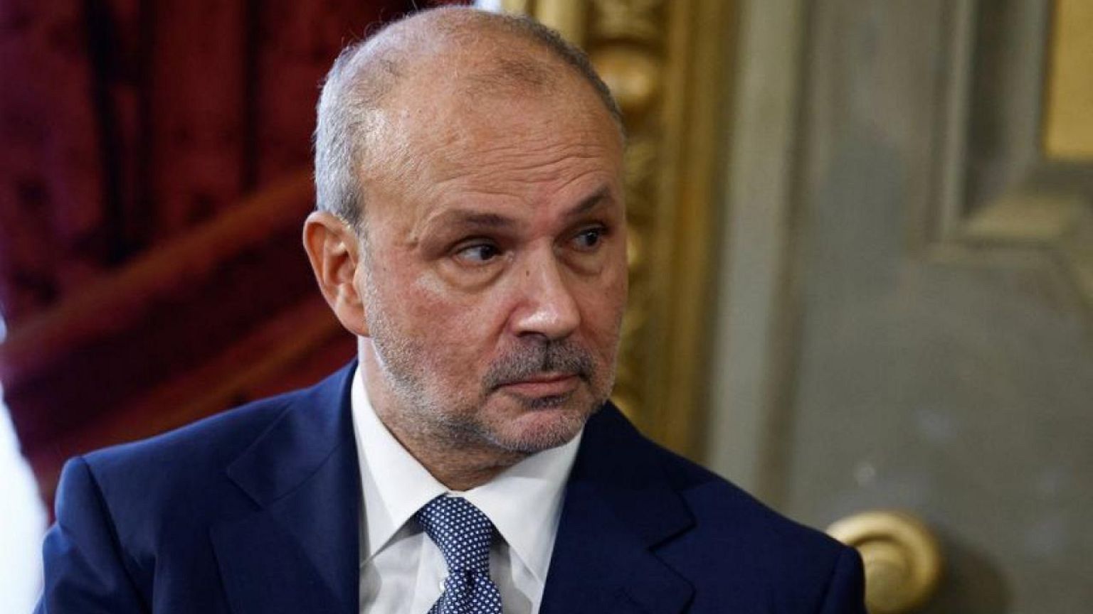 Italy imposes mandatory Covid tests for travellers from China