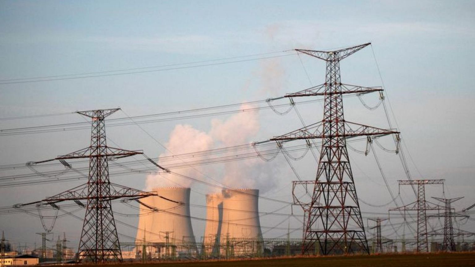 Czech energy price caps to cost up to $8.8 billion